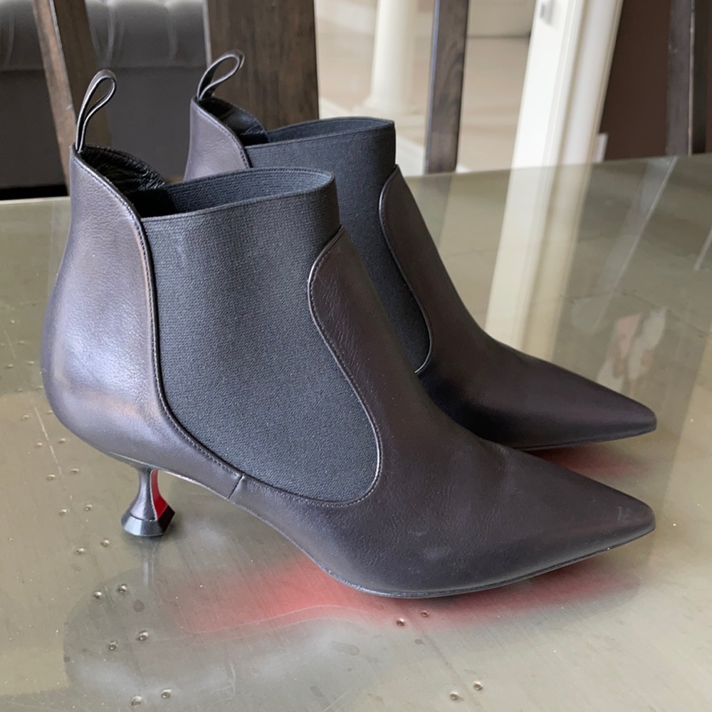 Christian louboutin carnavague black leather 55mm bootie boot sz 35.5